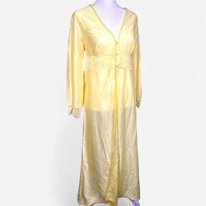 Vintage 60s Nylon Sleepwear, Groovy Yellow Robe, Size Medium